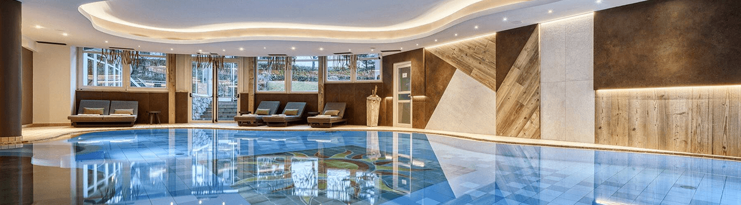 نگاهی نزدیک‌تر به خدمات SELFiT